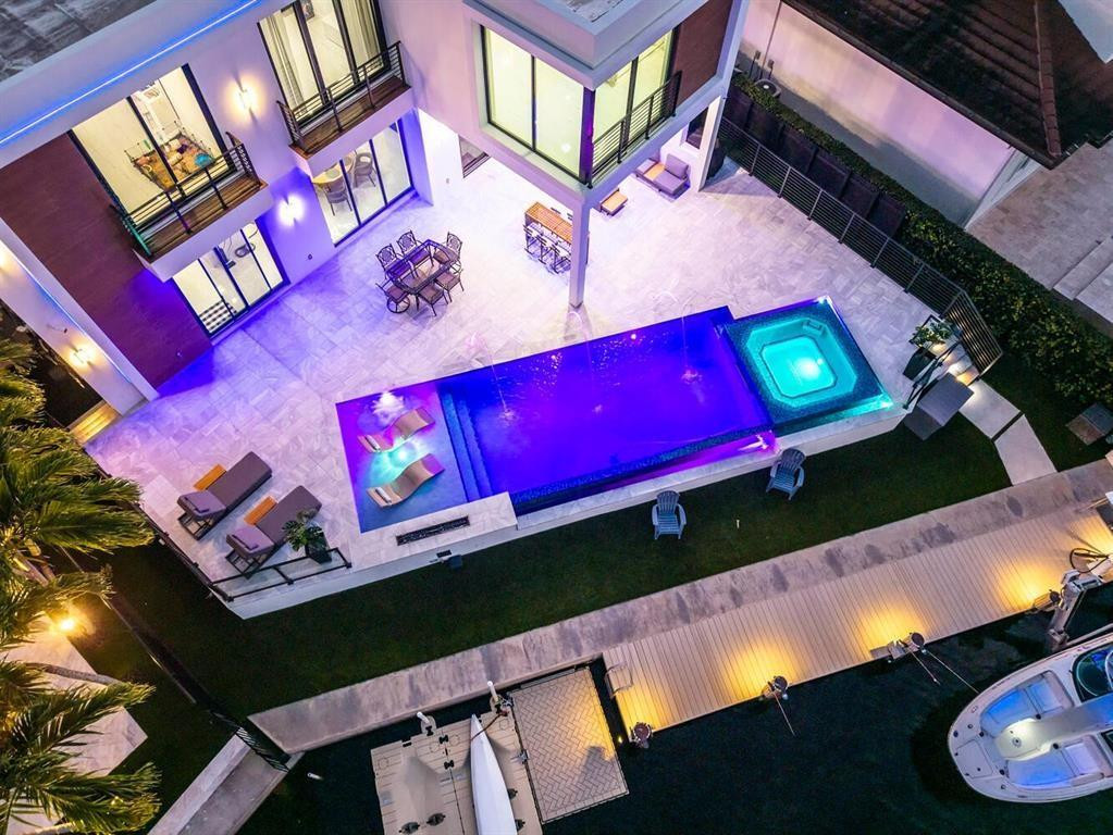 Coral Key Harbor 57-22 B - Residential