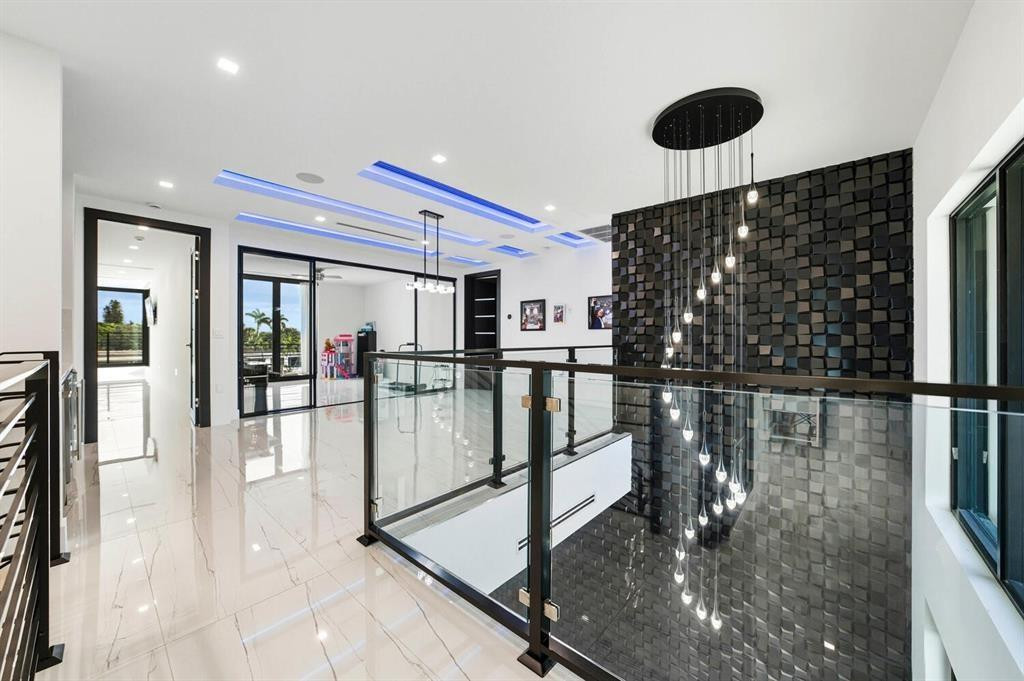 Coral Key Harbor 57-22 B - Residential