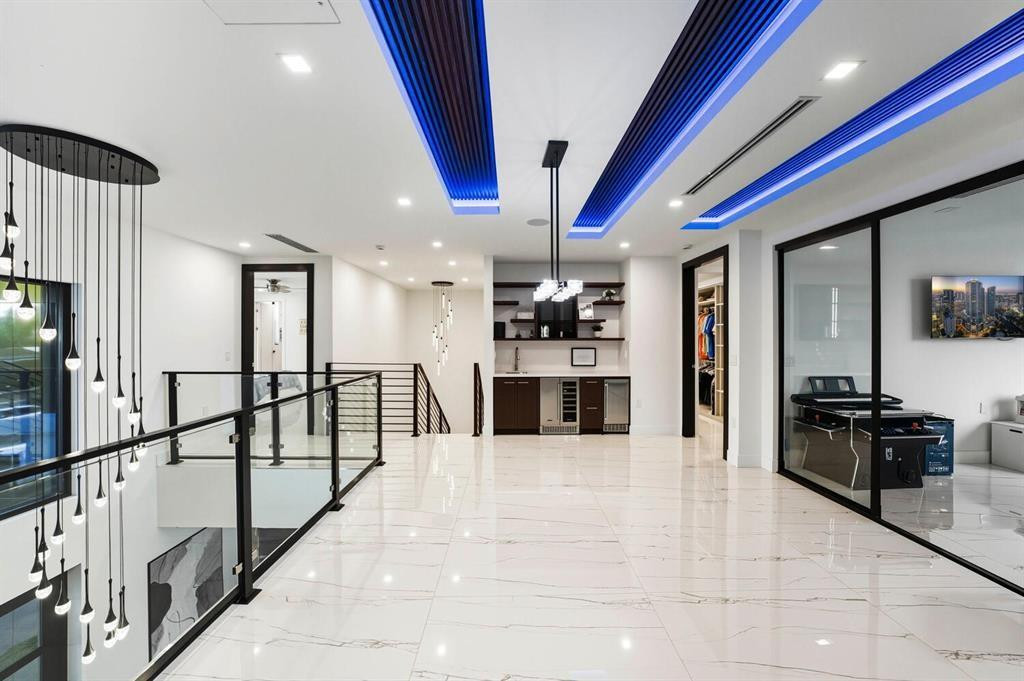 Coral Key Harbor 57-22 B - Residential