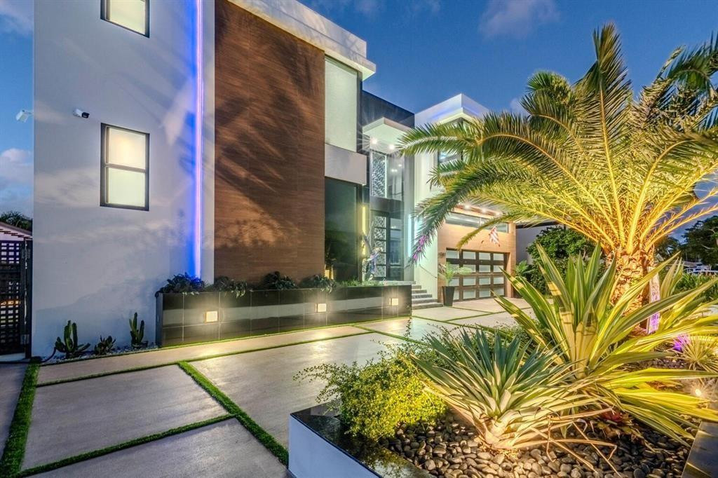 Coral Key Harbor 57-22 B - Residential