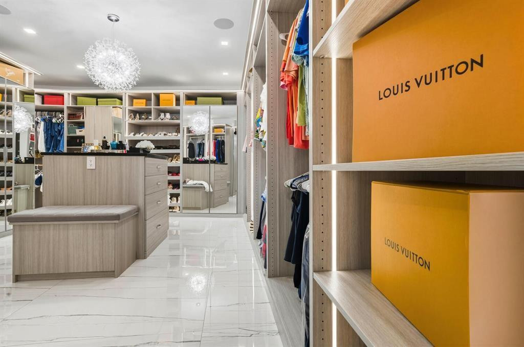 Coral Key Harbor 57-22 B - Residential