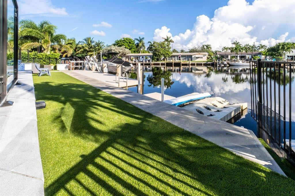 Coral Key Harbor 57-22 B - Residential