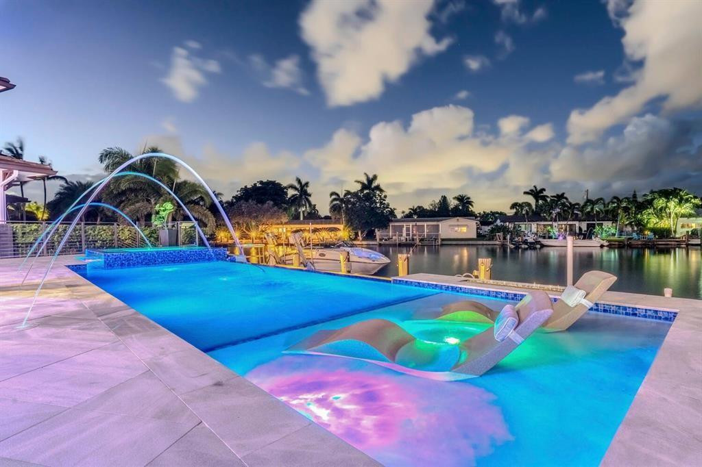 Coral Key Harbor 57-22 B - Residential