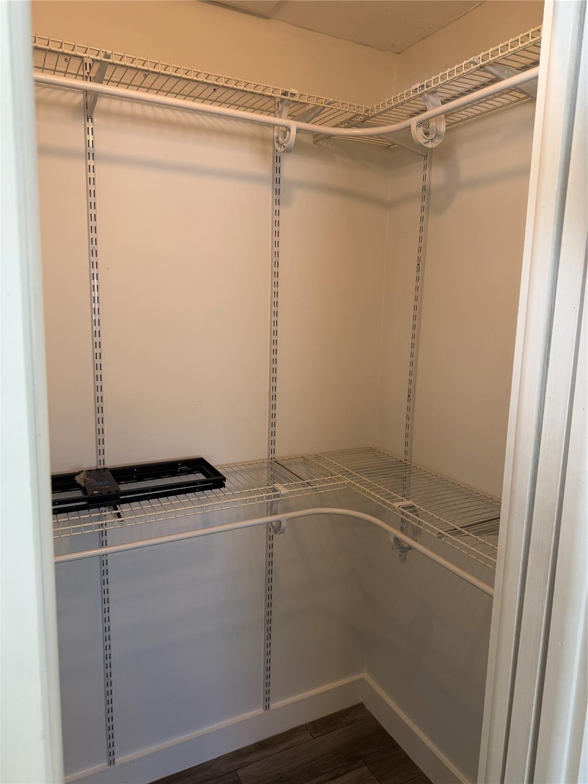 Oakland Park Second Add 1 - Residential Lease