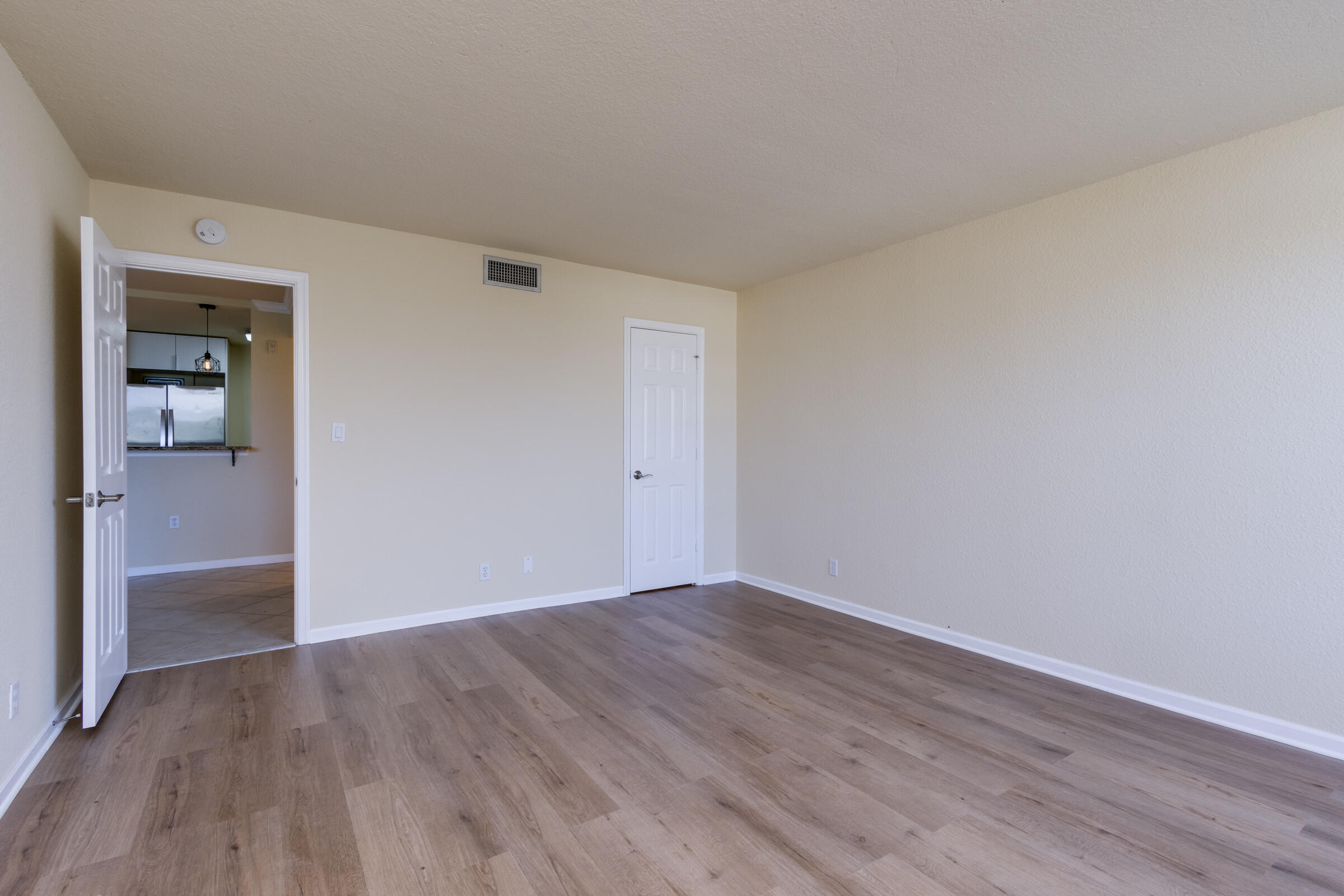 BOCA VIEW CONDO - Residential Lease