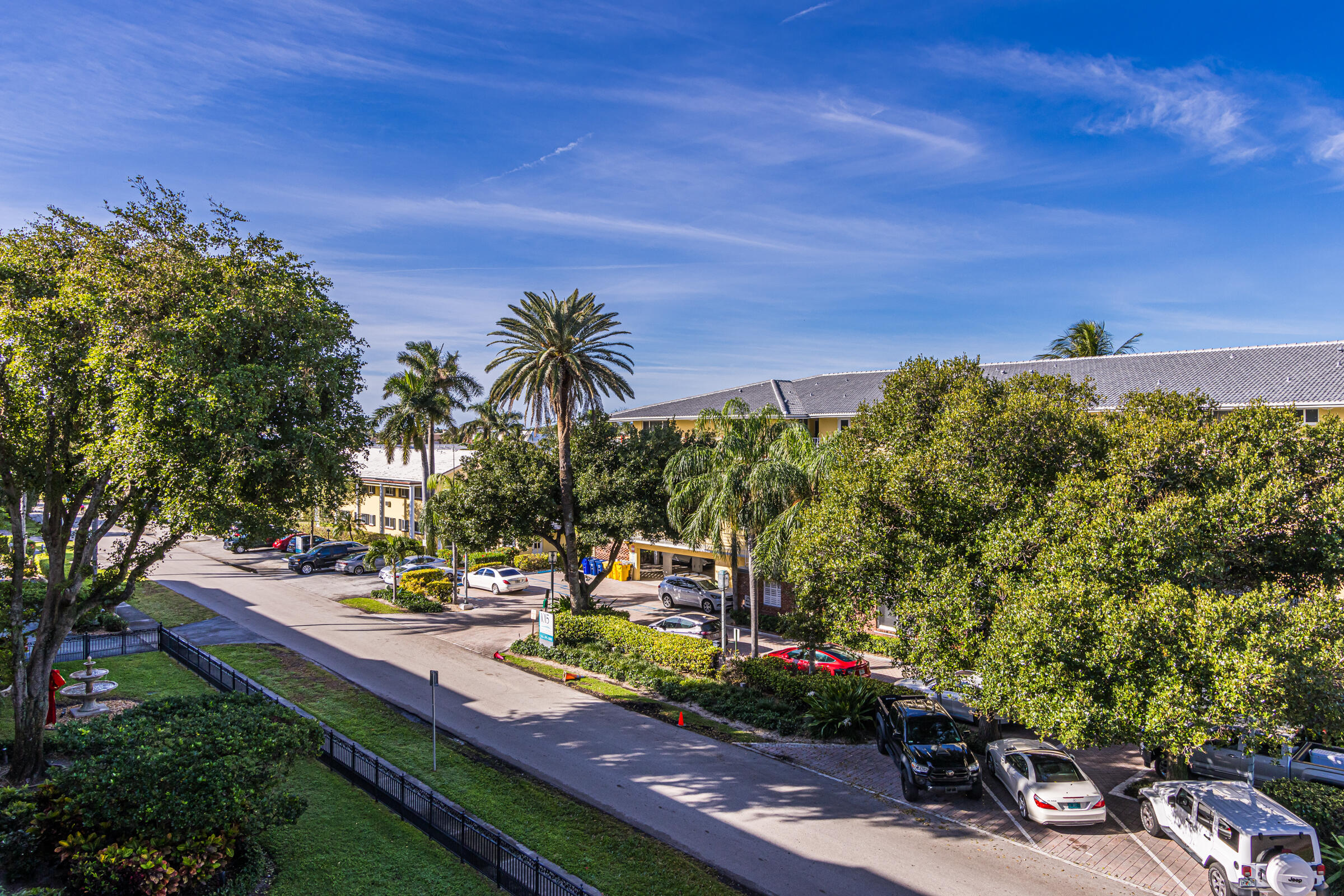 BOCA VIEW CONDO - Residential Lease