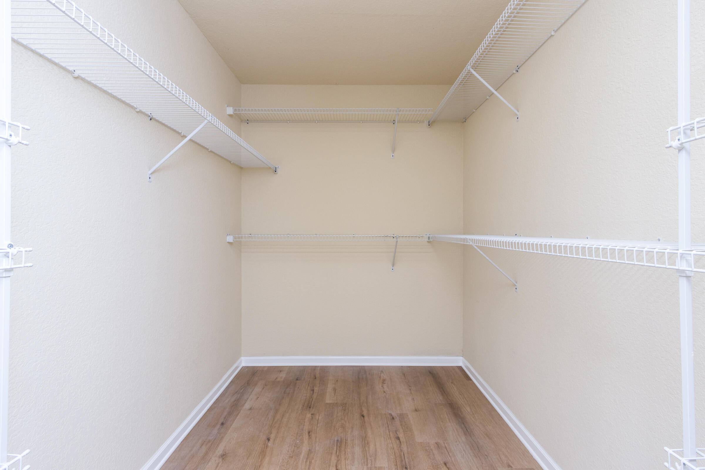 BOCA VIEW CONDO - Residential Lease