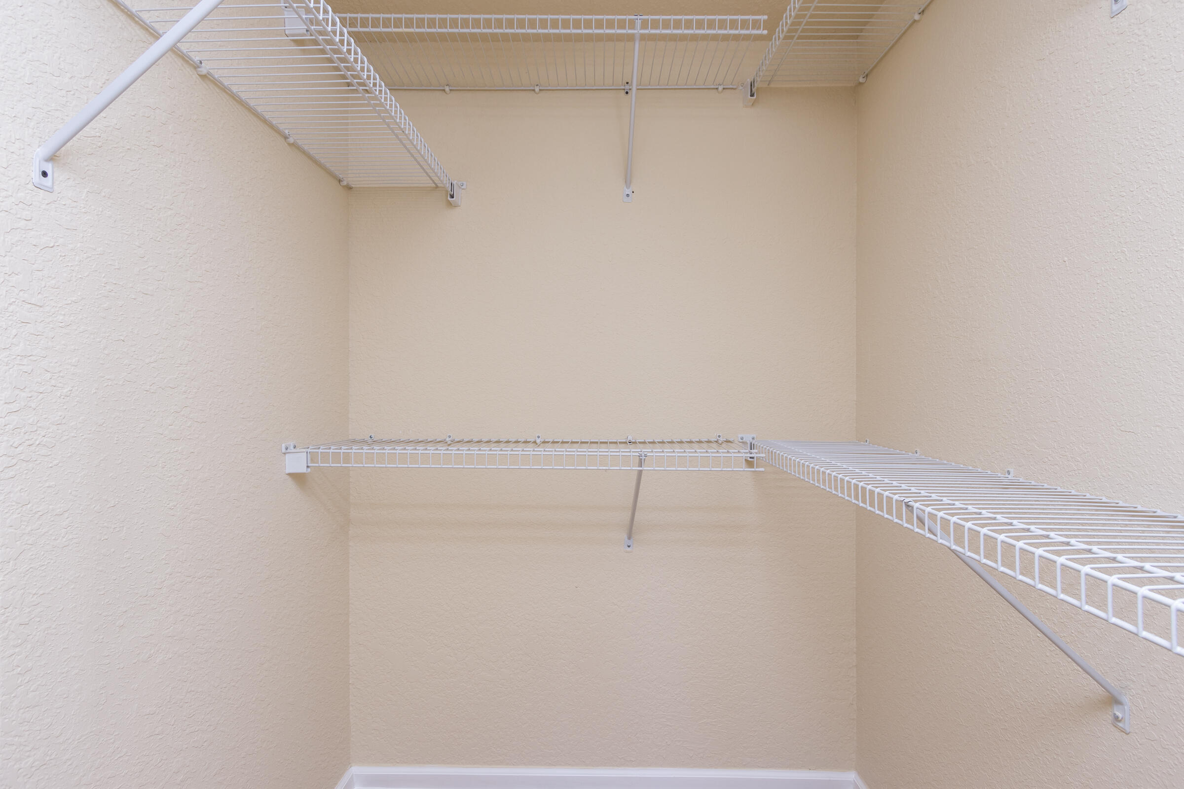 BOCA VIEW CONDO - Residential Lease