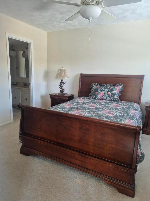 WATERWAY WEST CONDOS - Residential