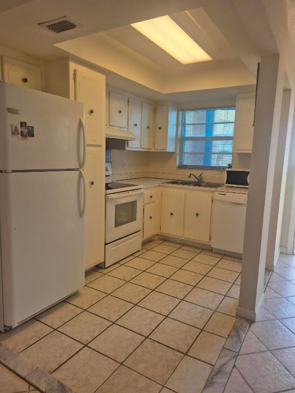 WATERWAY WEST CONDOS - Residential