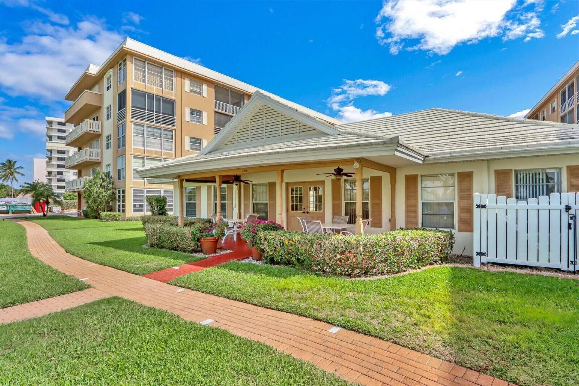 WATERWAY WEST CONDOS - Residential