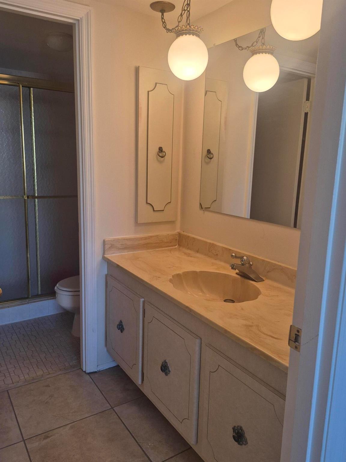 WATERWAY WEST CONDOS - Residential