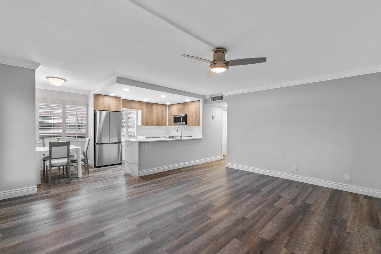 KINGS POINT NORMANDY CONDOS - Residential