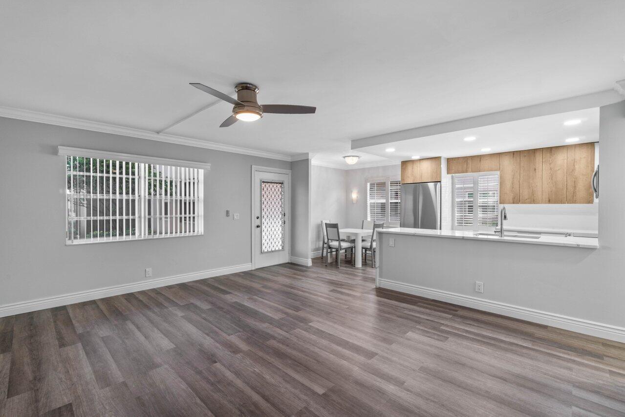 KINGS POINT NORMANDY CONDOS - Residential