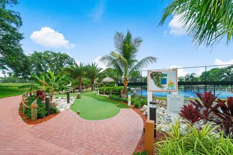 Tiny photo for 3024 Oakridge D #3024, Deerfield Beach, FL 33442 (MLS # R11154191)