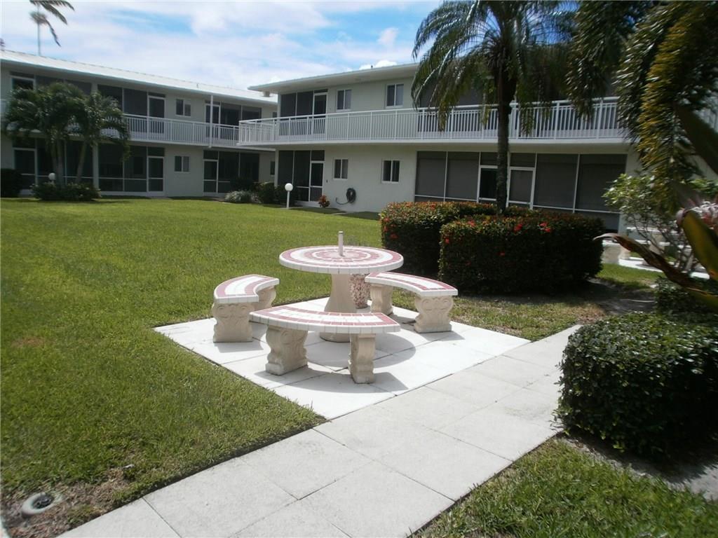 Tarelton Manor - Residential