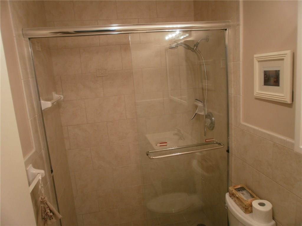 Tarelton Manor - Residential