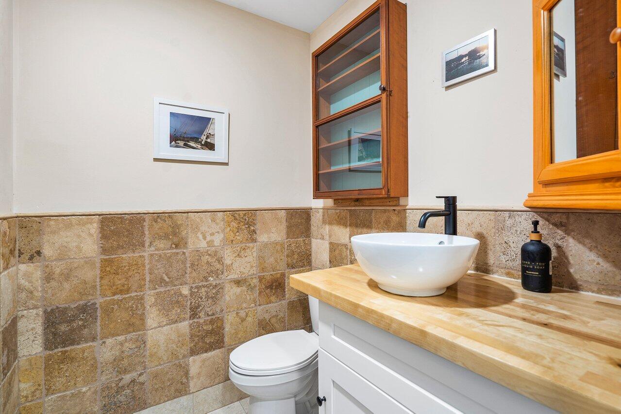 Blank-Nichols - Residential Lease