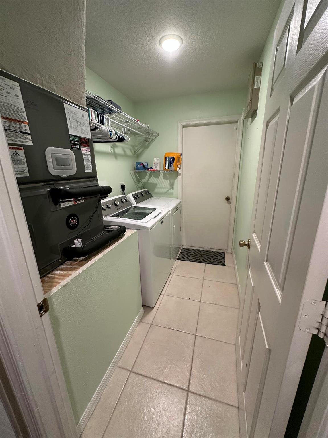 PORT ST LUCIE SECTION 33 - Residential