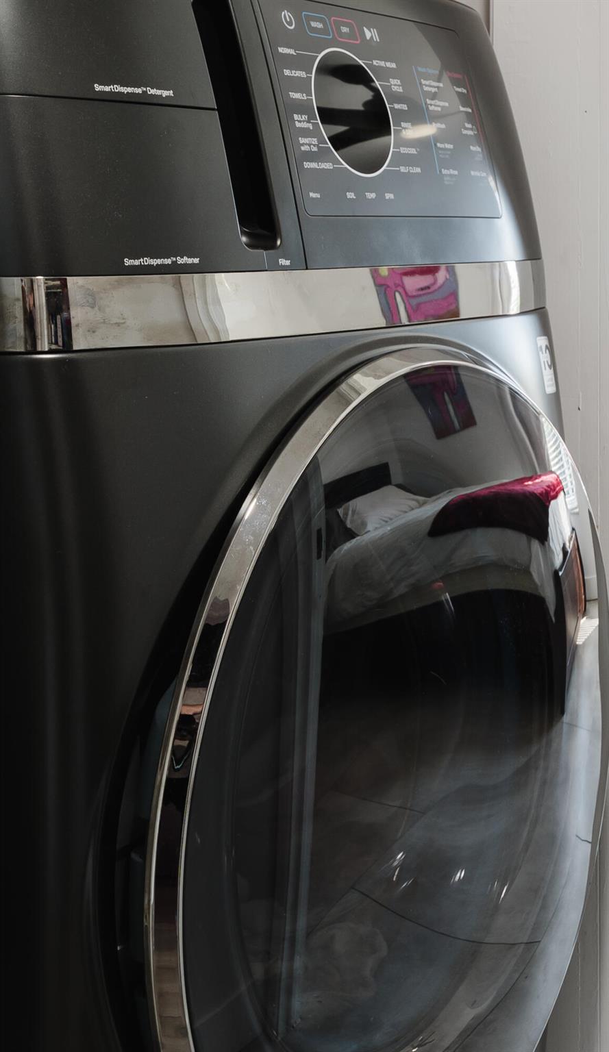 East Atrium - Residential Lease