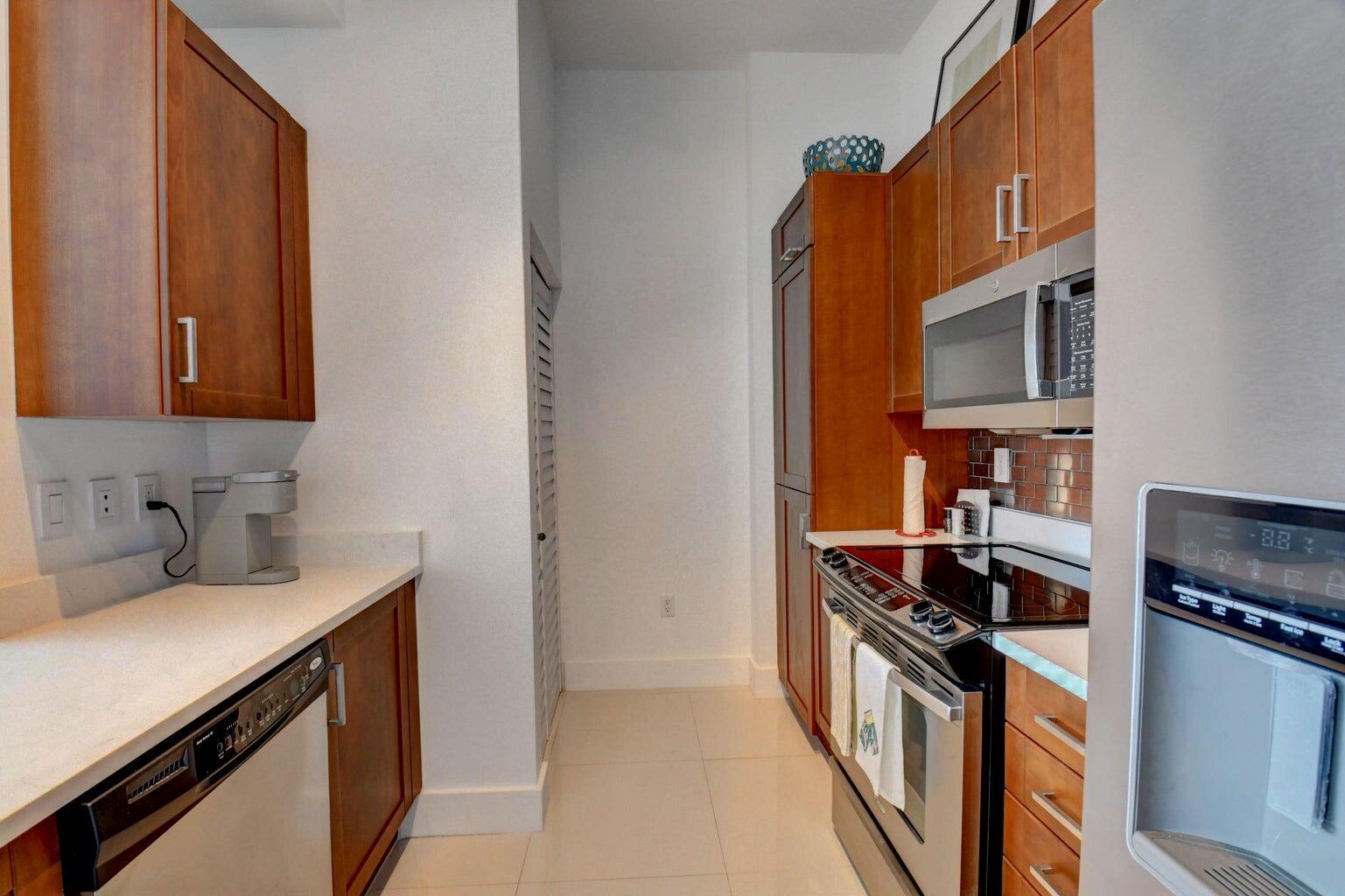 CASA COSTA CONDO - Residential Lease