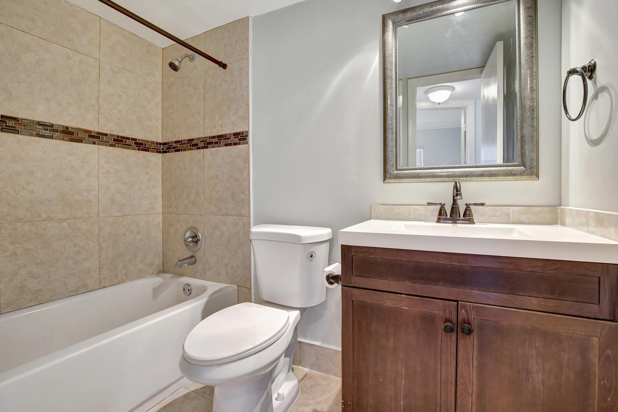 SUNRISE LAKES PHASE 2 - Residential Lease