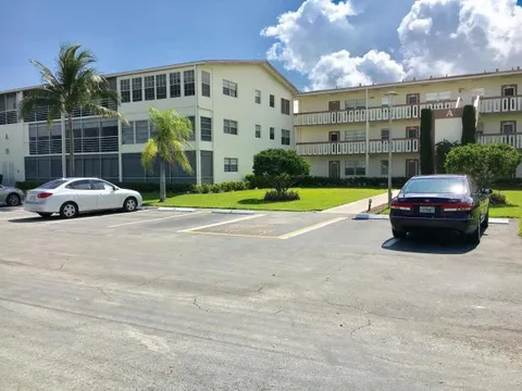 15 Preston A, Boca Raton, FL MLS: R10969267
