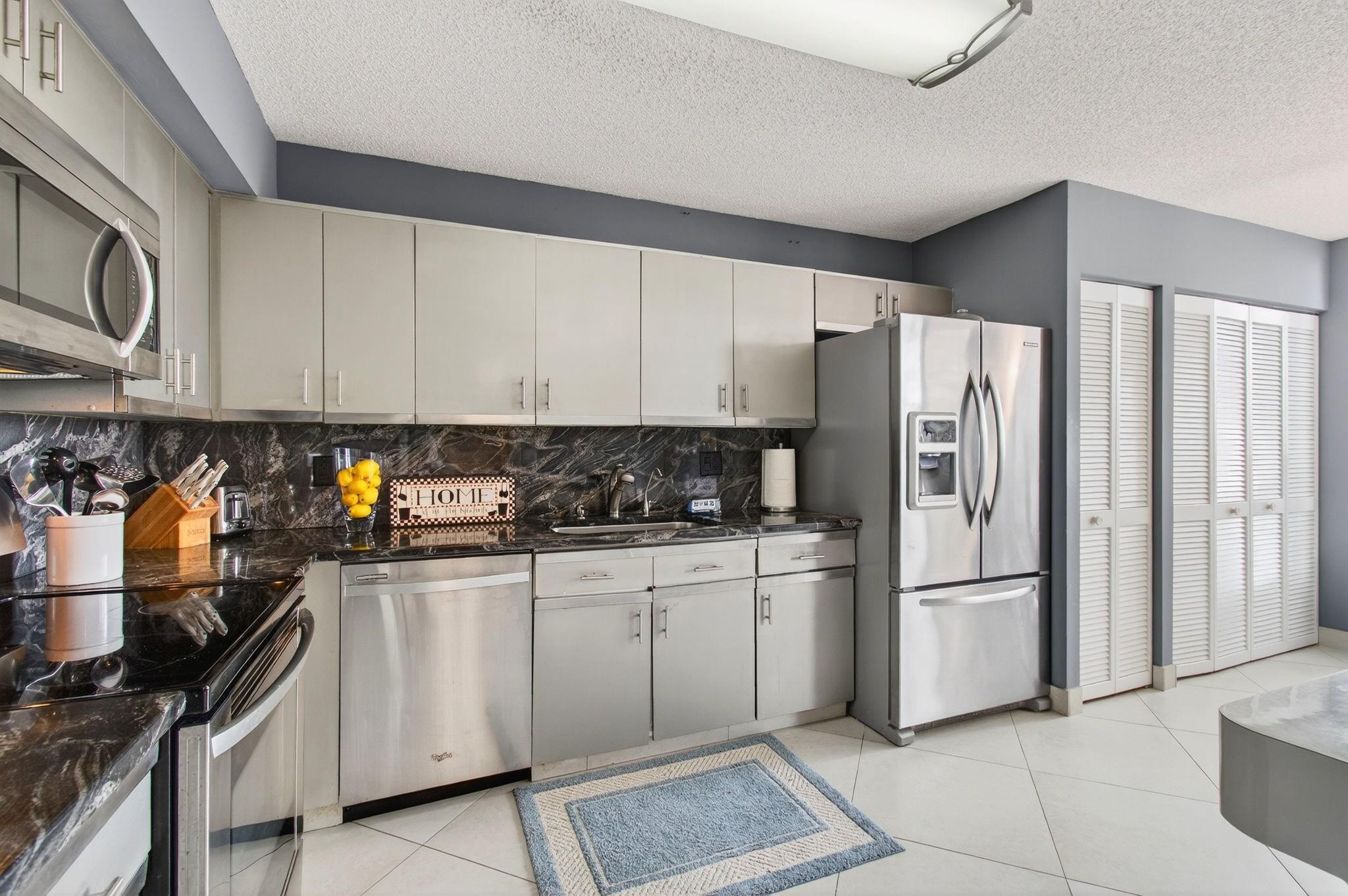 PROMENADE AT BOCA POINTE - Residential