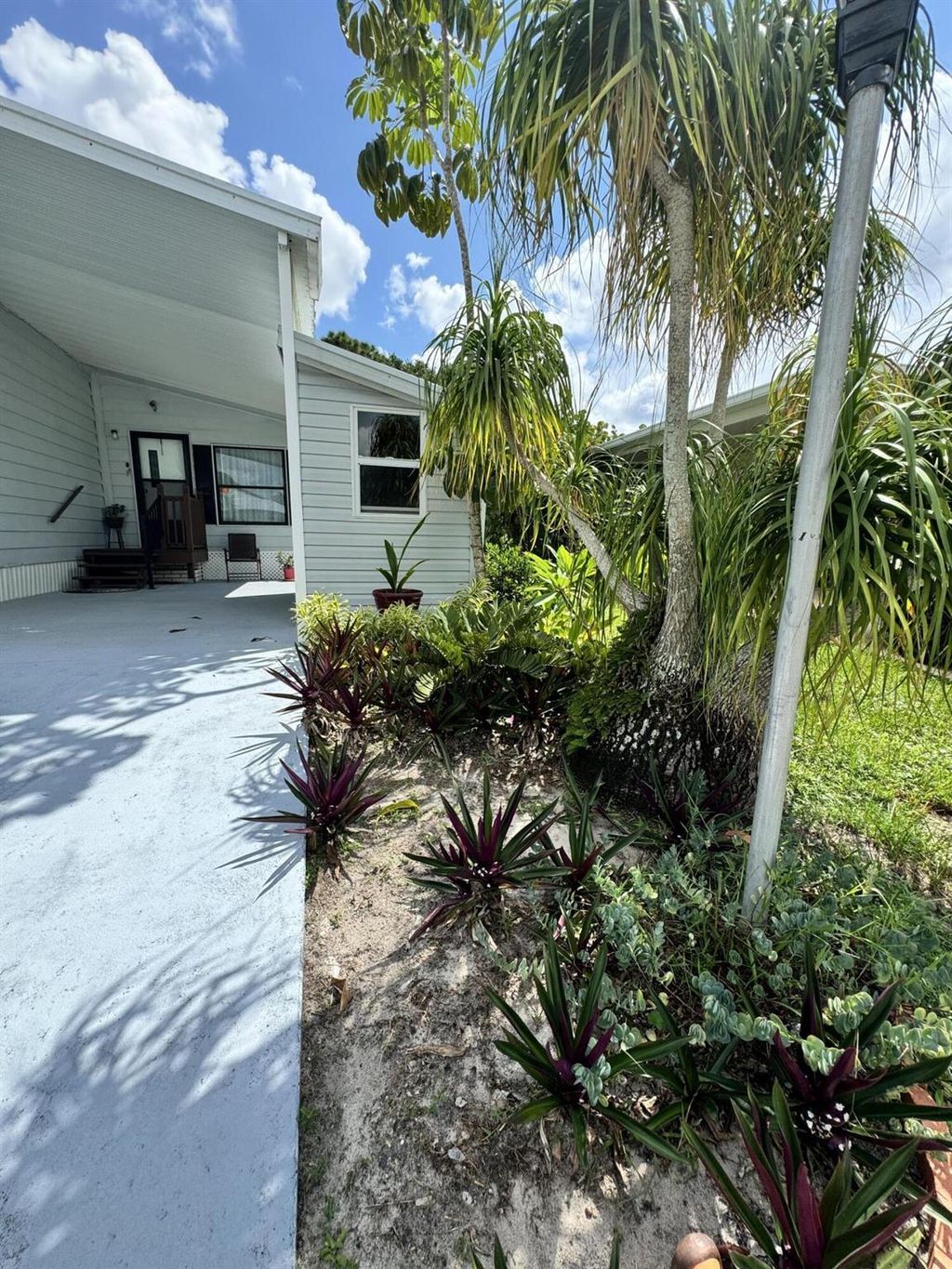 Photo of 58 Las Casitas Court, Fort Pierce, FL 34951 (MLS # R11022384)