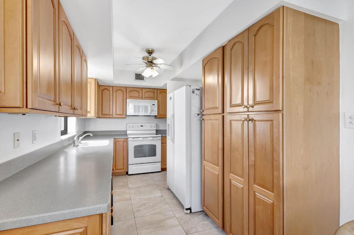 EASTPOINTE - Residential