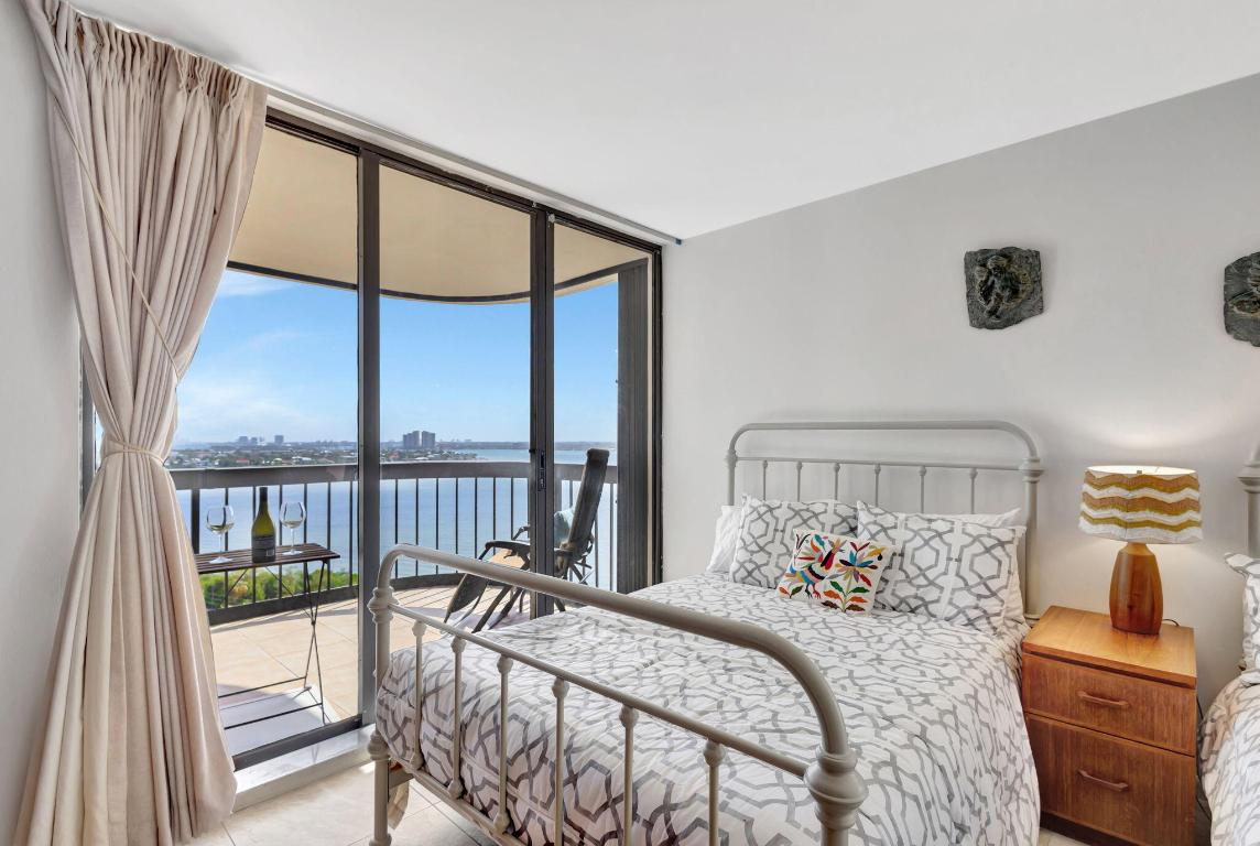 EASTPOINTE - Residential