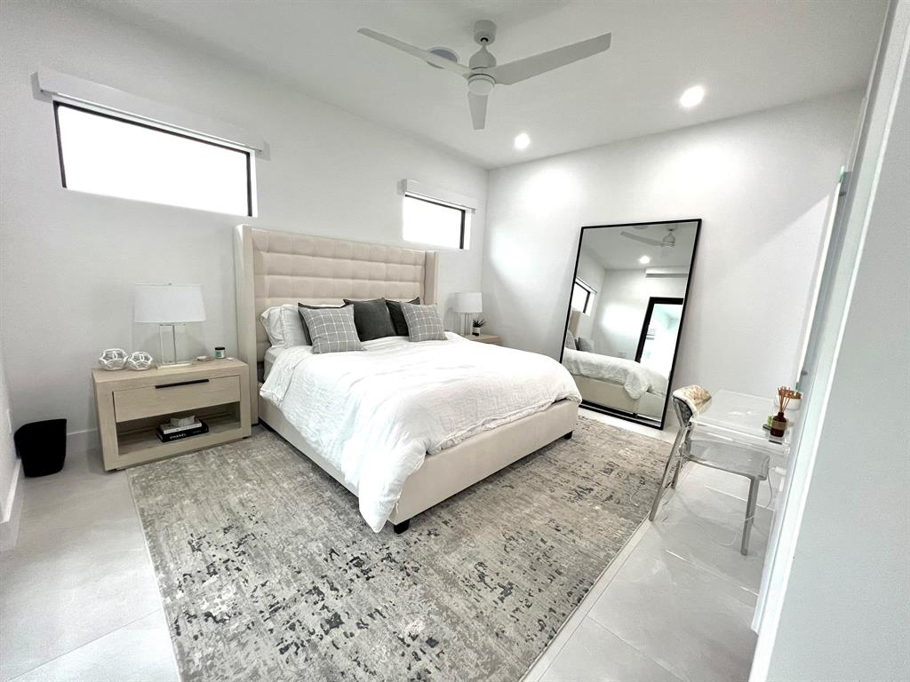 LA HACIENDA DELRAY - Residential