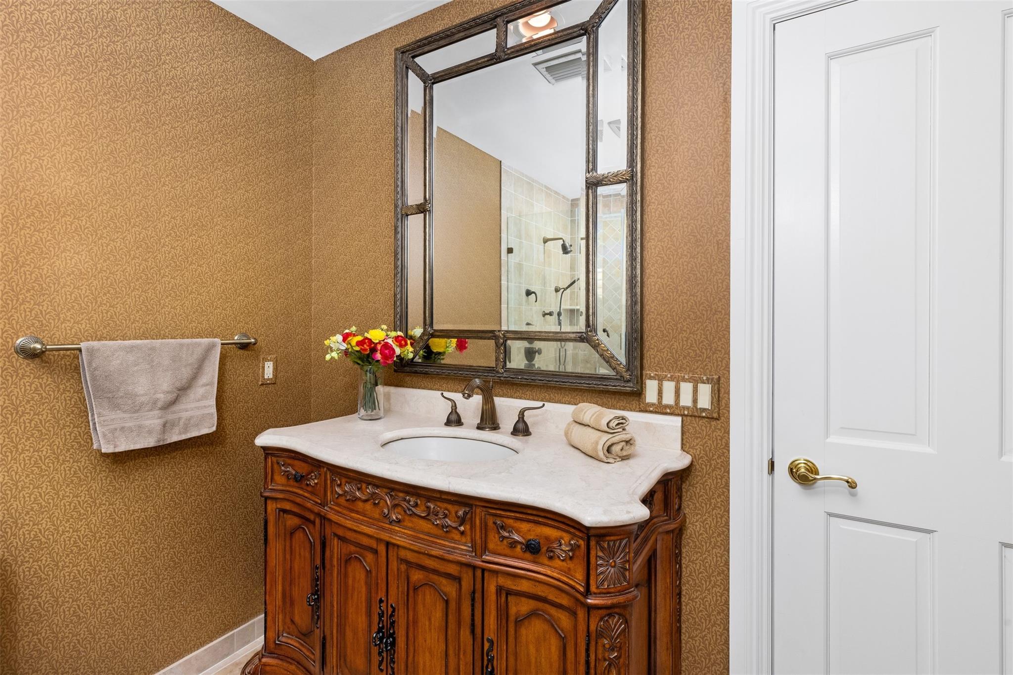 Idlewyld 1-19 B - Residential