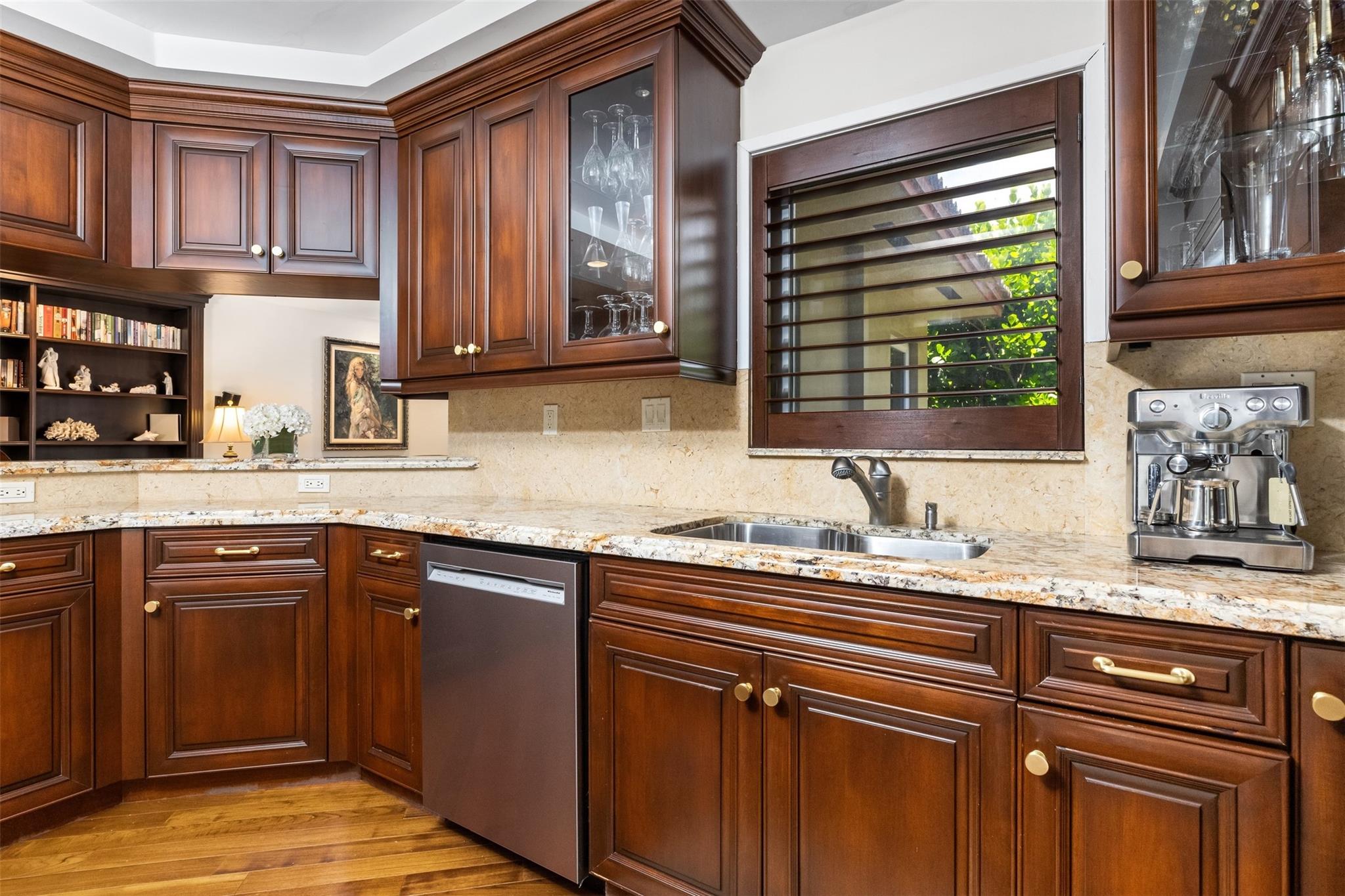 Idlewyld 1-19 B - Residential