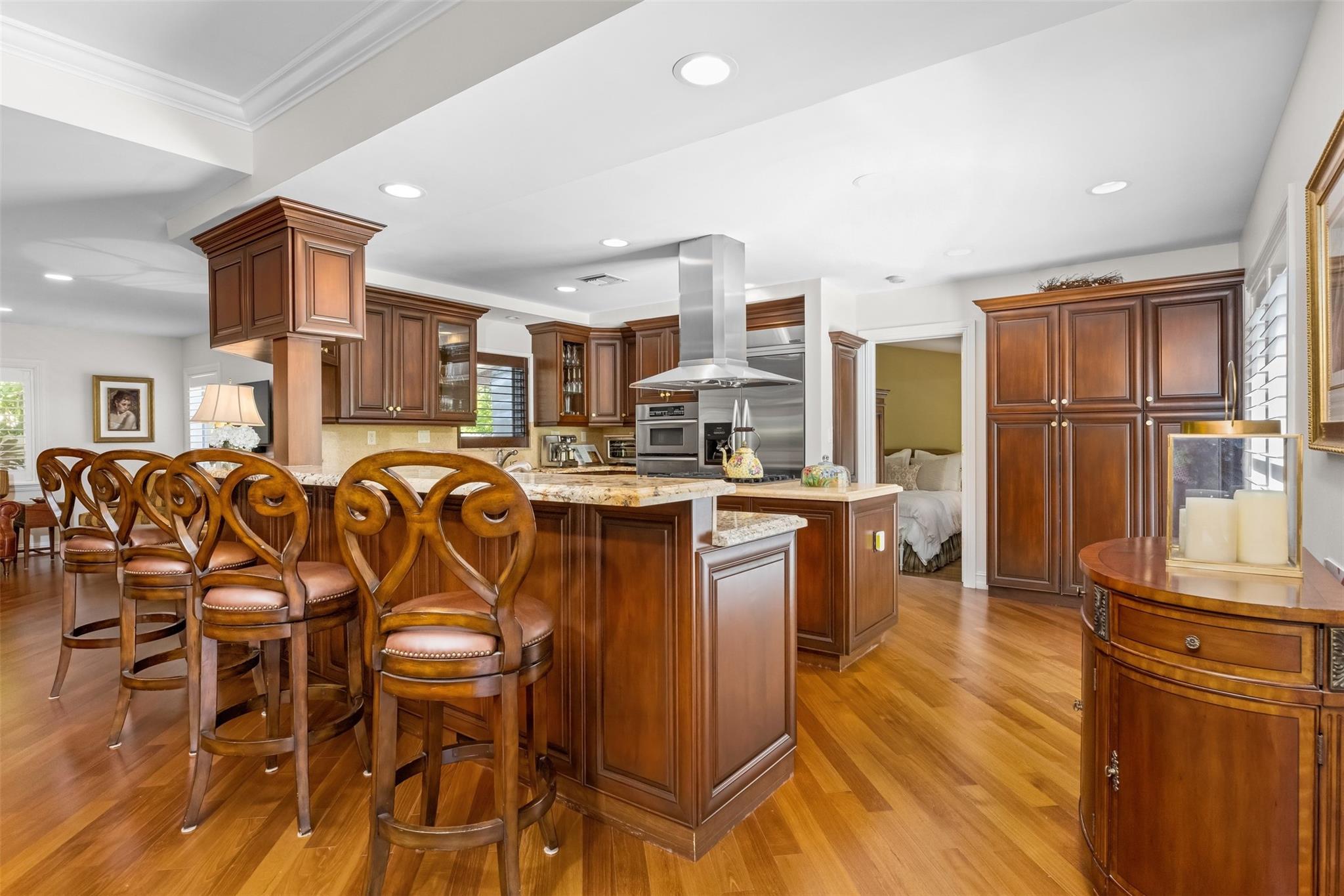 Idlewyld 1-19 B - Residential