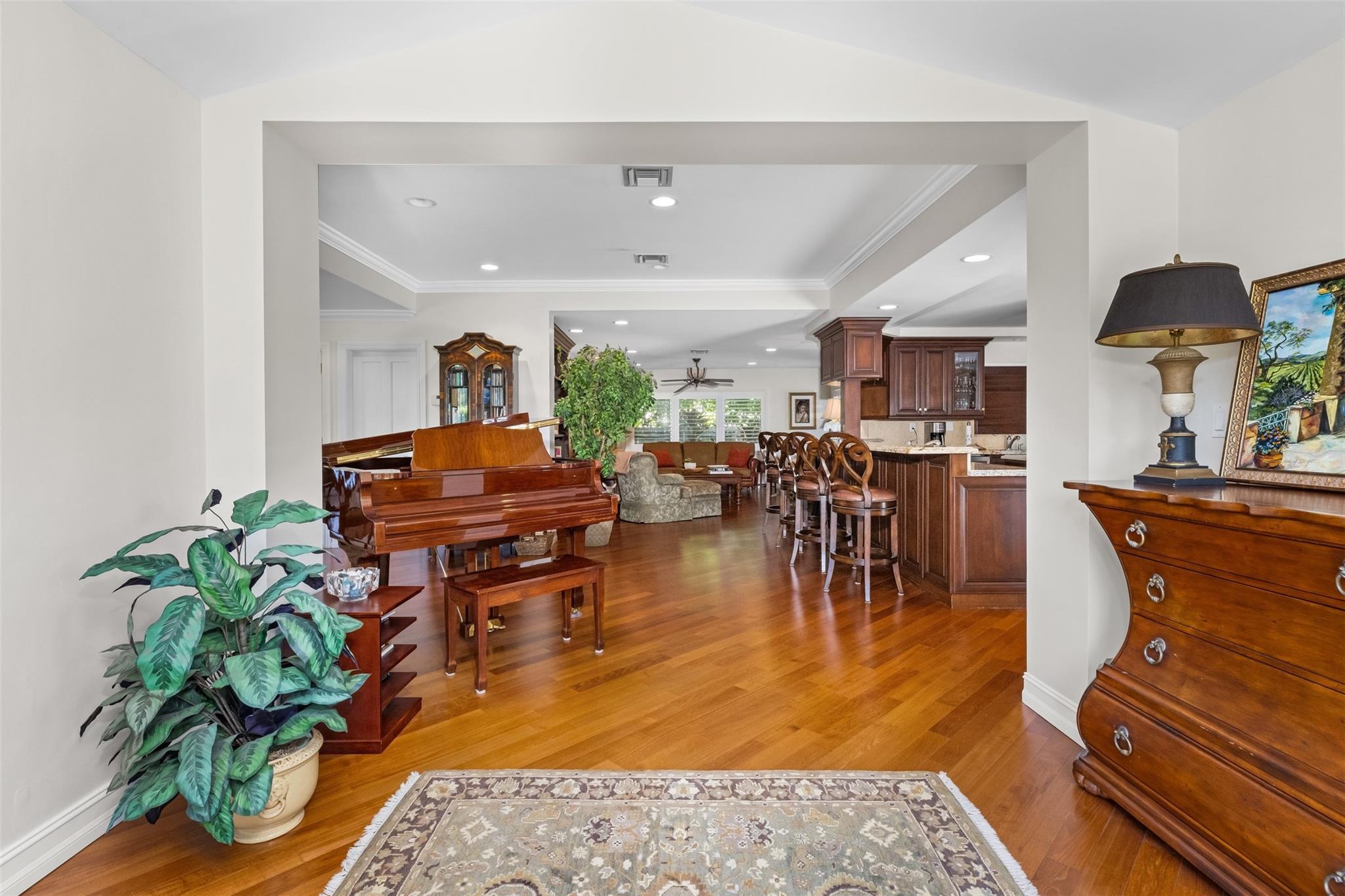 Idlewyld 1-19 B - Residential