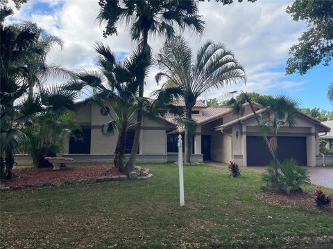 10355 NW 6th Ct Coral Springs FL 33071