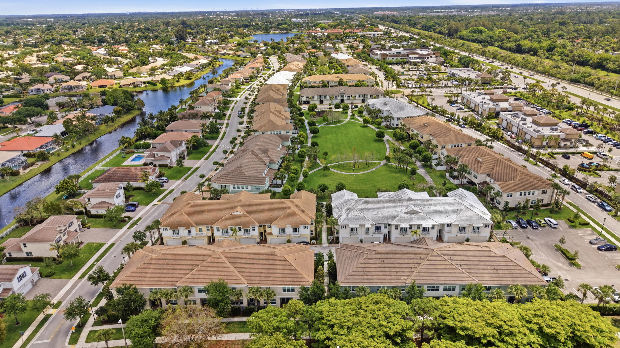 PARK CENTRAL AT CYPRESS KEY - Residential