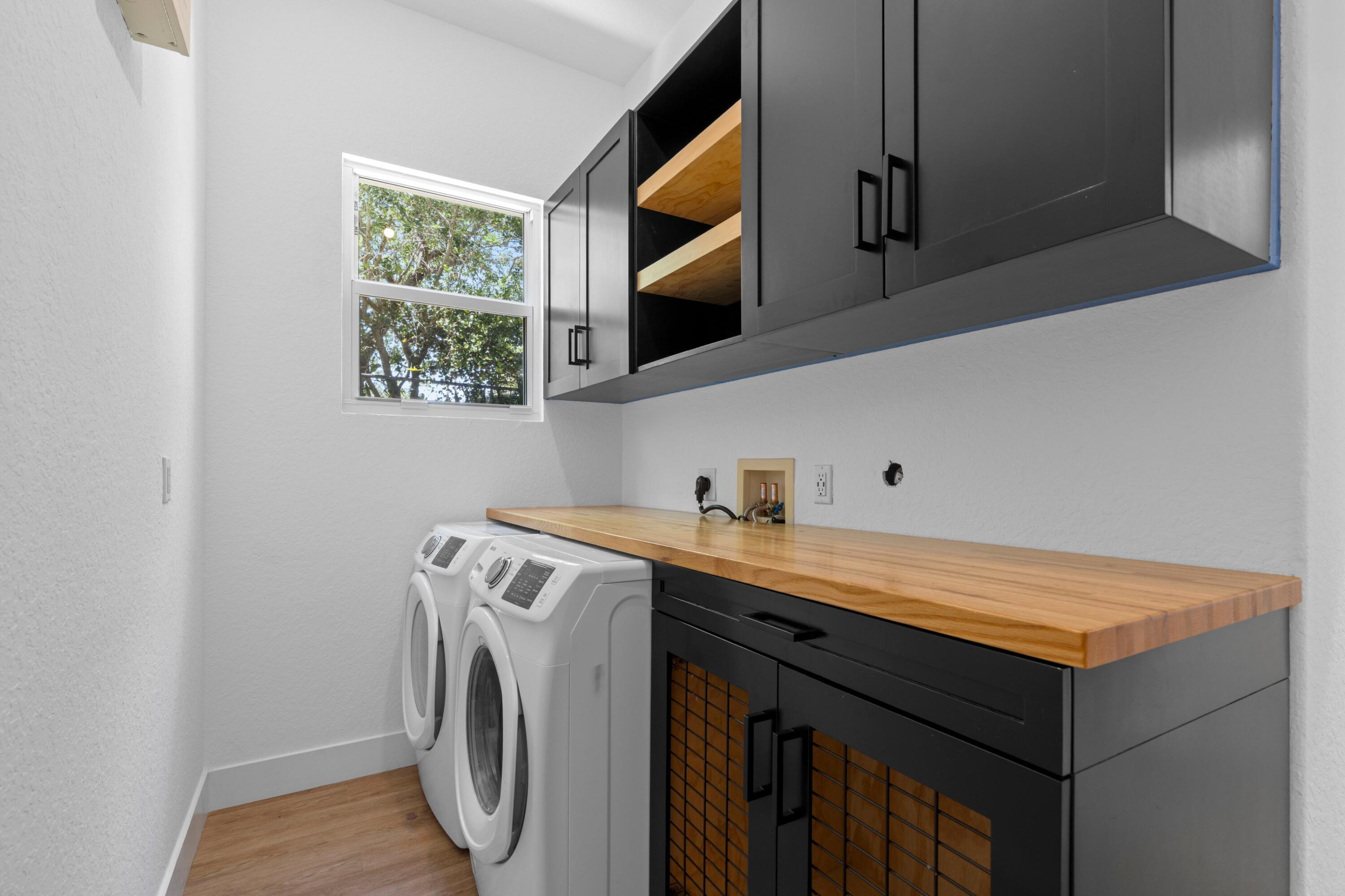 SABAL LAKES PH 4 - Residential