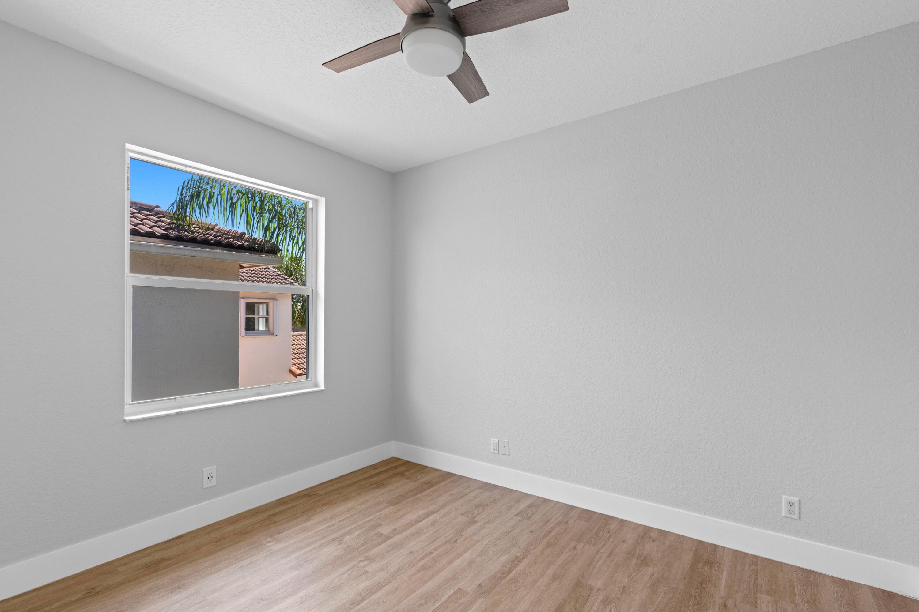 SABAL LAKES PH 4 - Residential