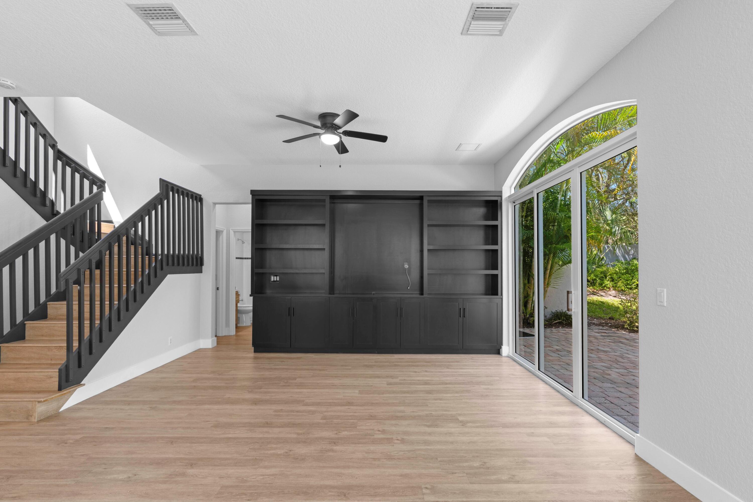 SABAL LAKES PH 4 - Residential