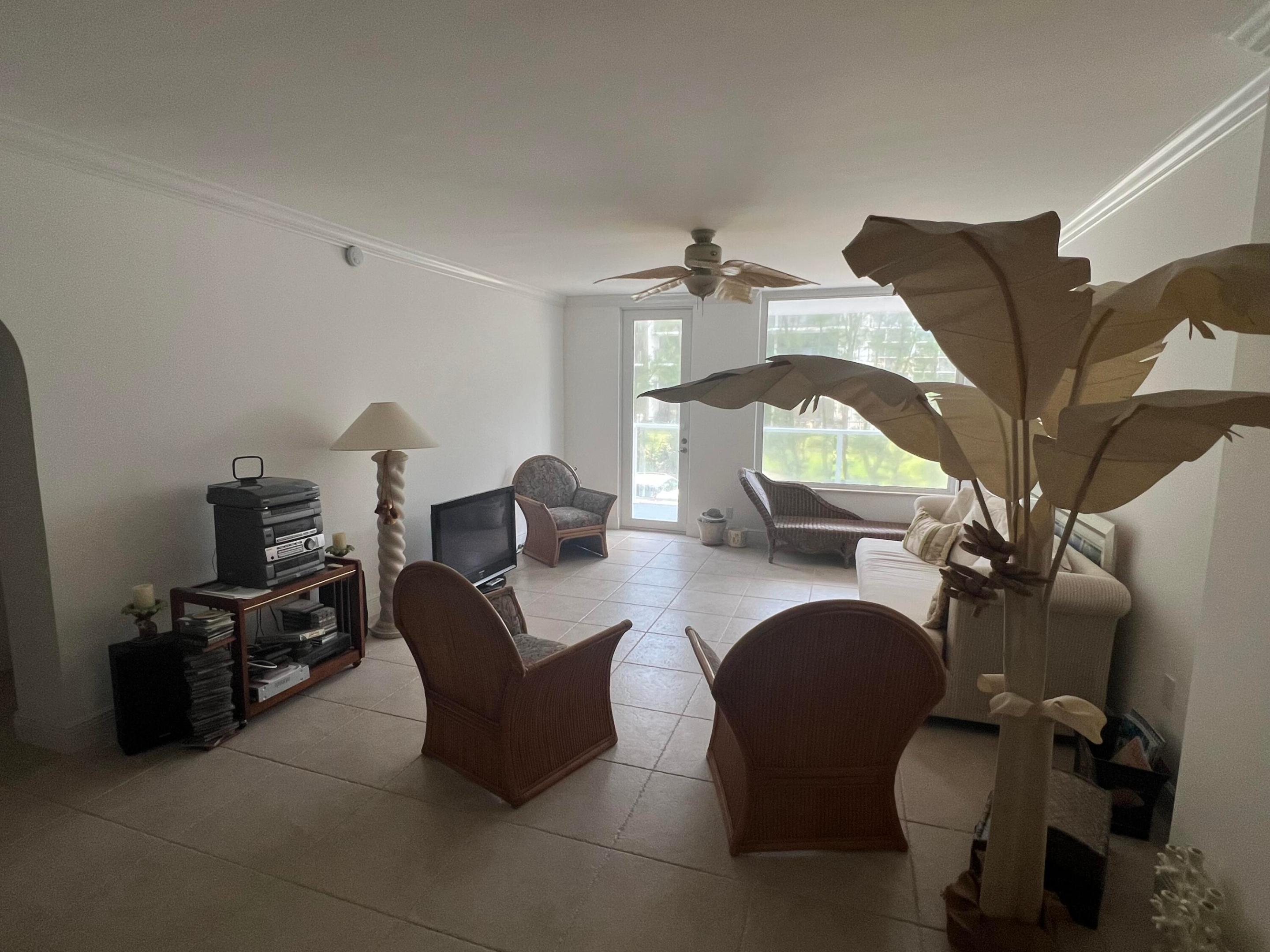 PATRICIAN OF PALM BEACH CONDO - Residential