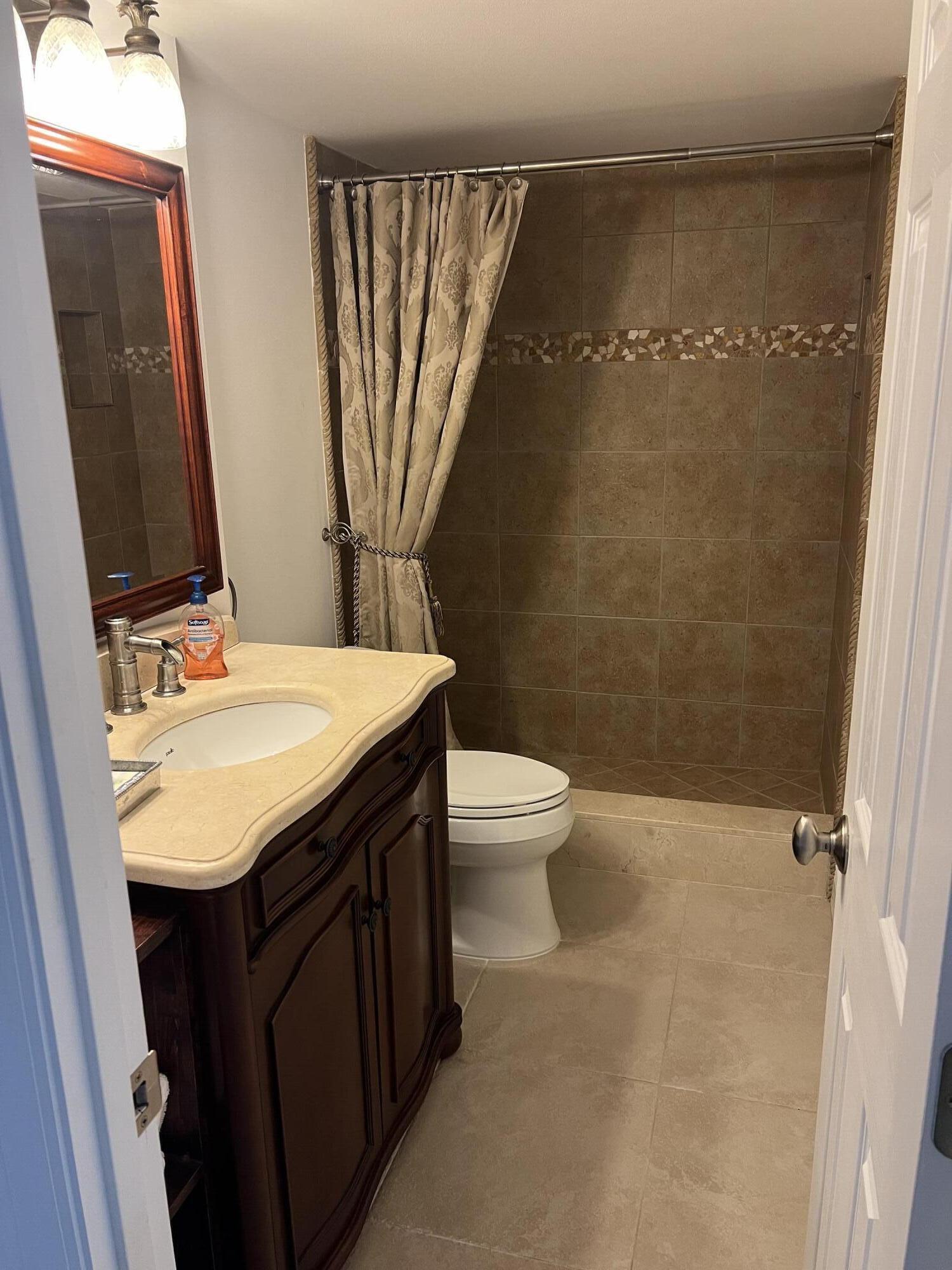 PATRICIAN OF PALM BEACH CONDO - Residential