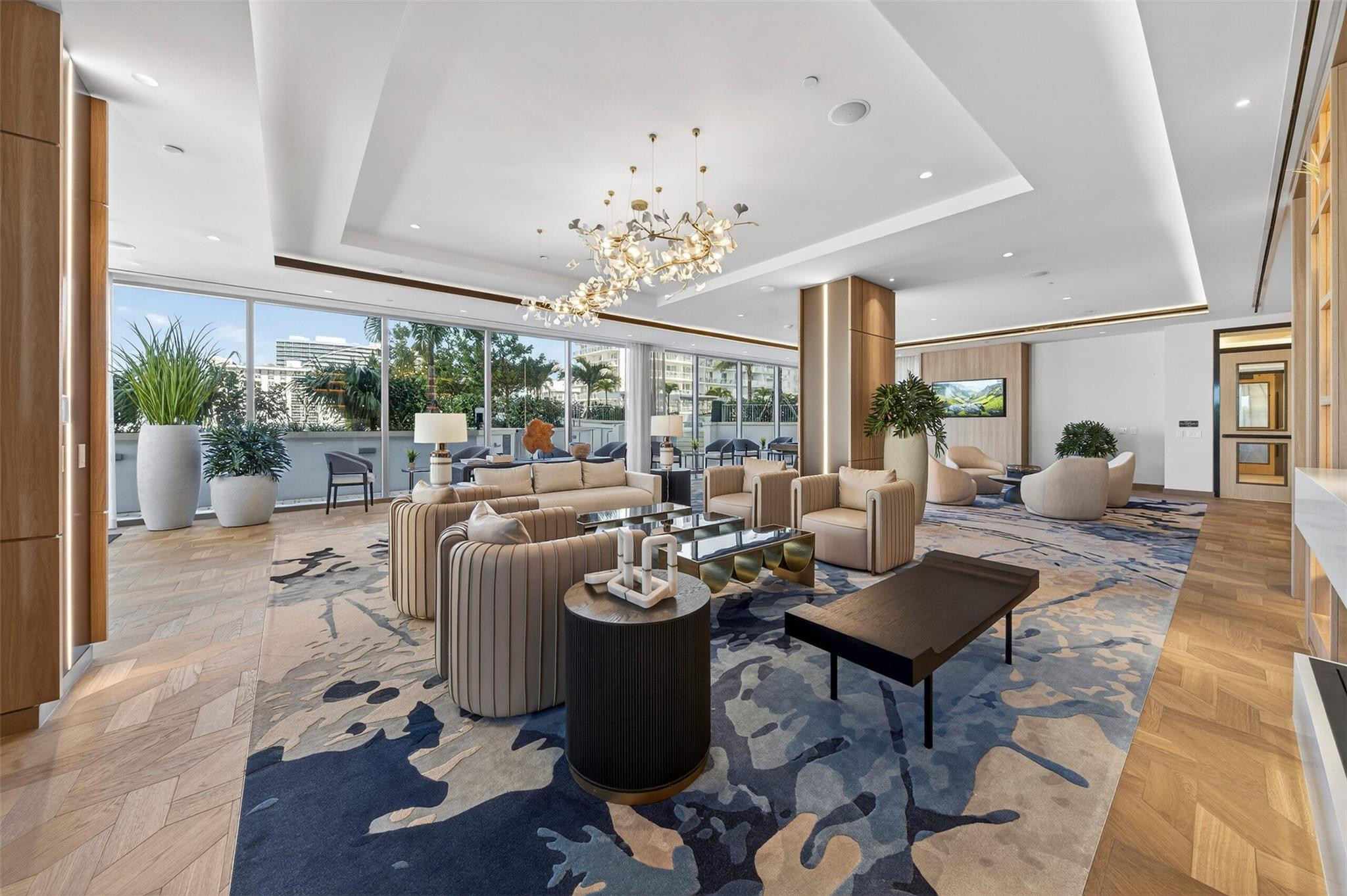 SELENE CONDO - Residential Lease