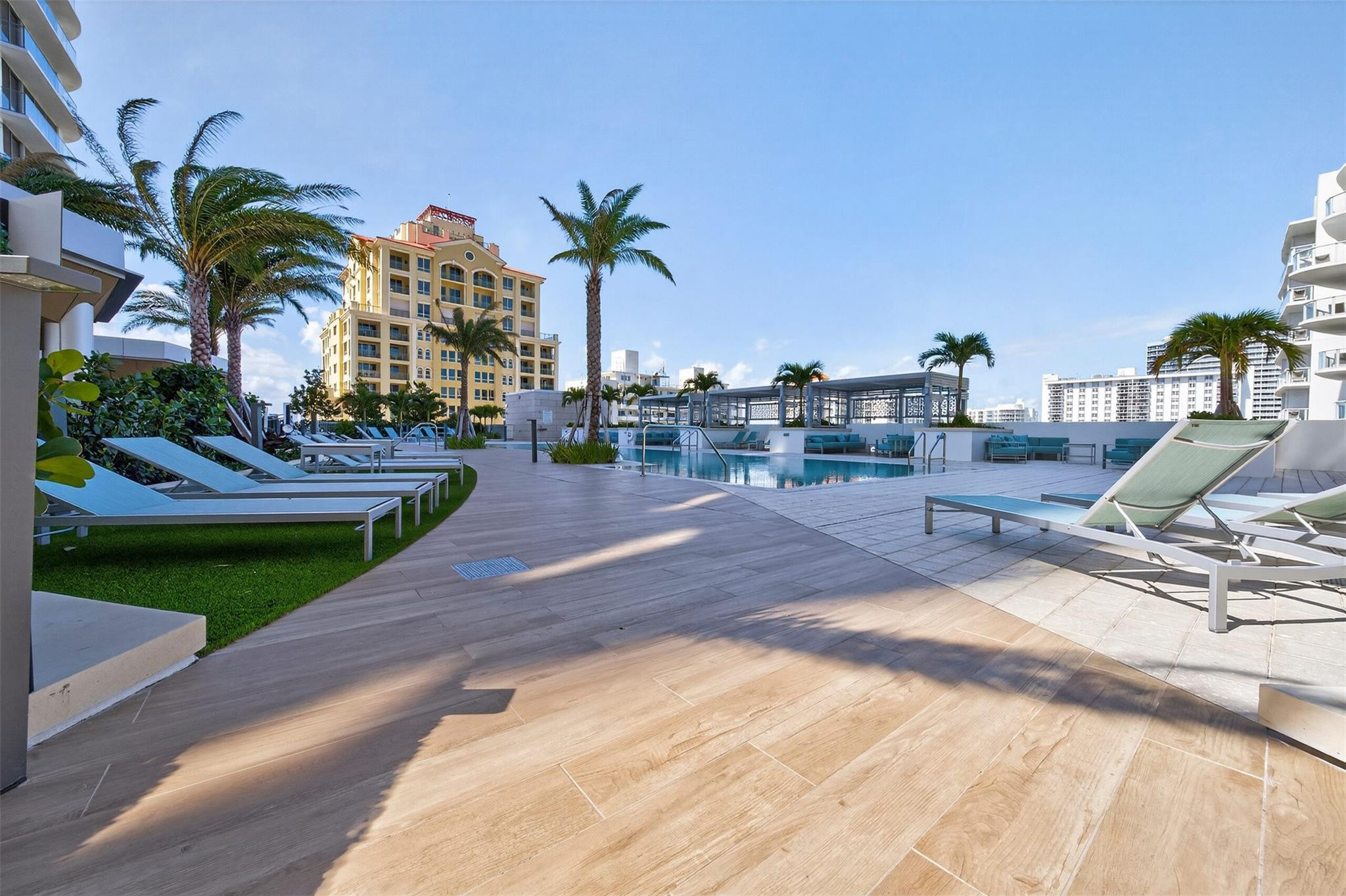 SELENE CONDO - Residential Lease