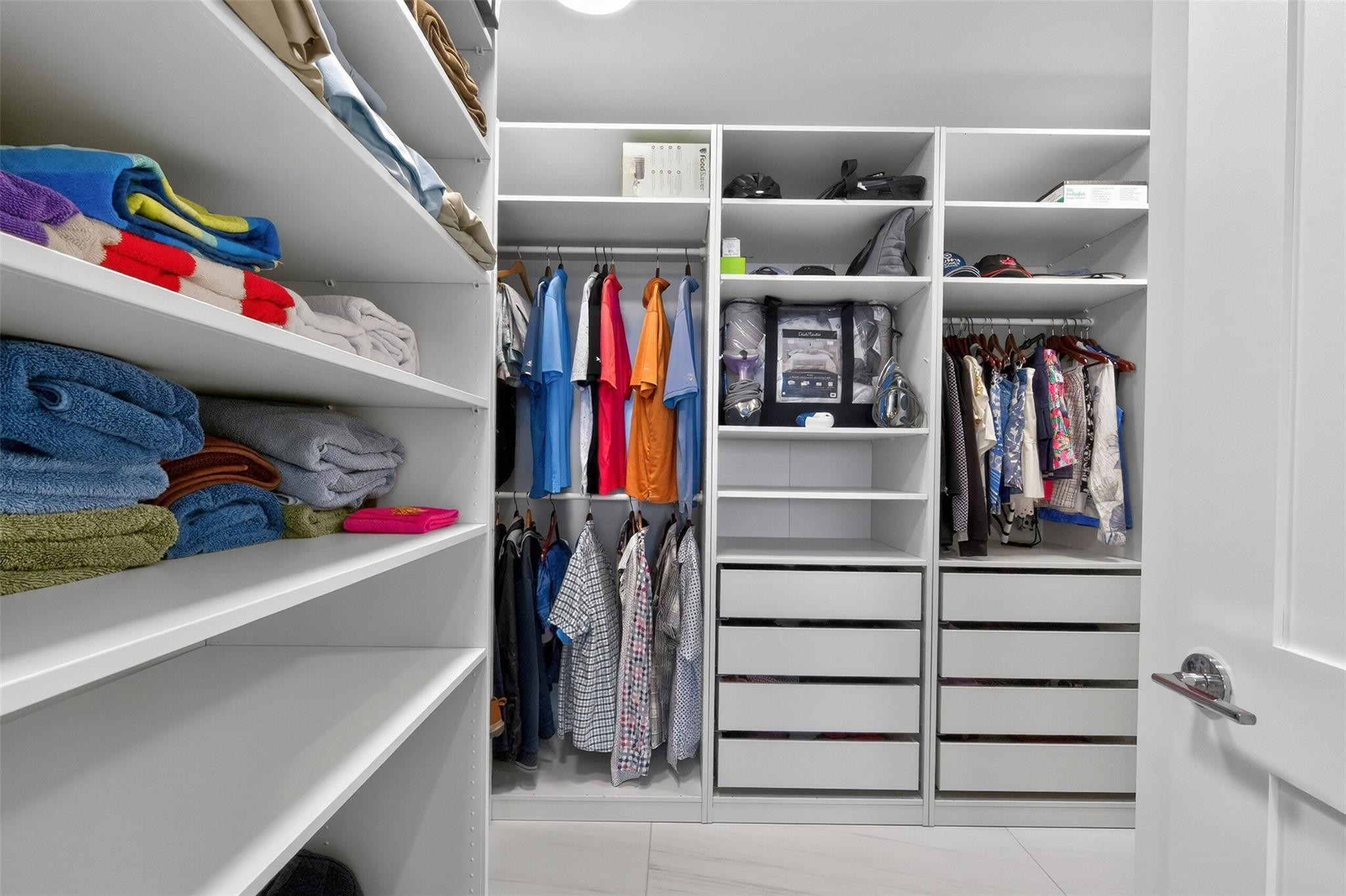 SELENE CONDO - Residential Lease