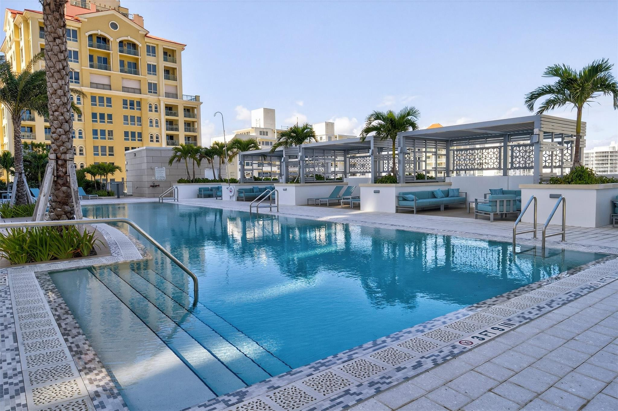 SELENE CONDO - Residential Lease