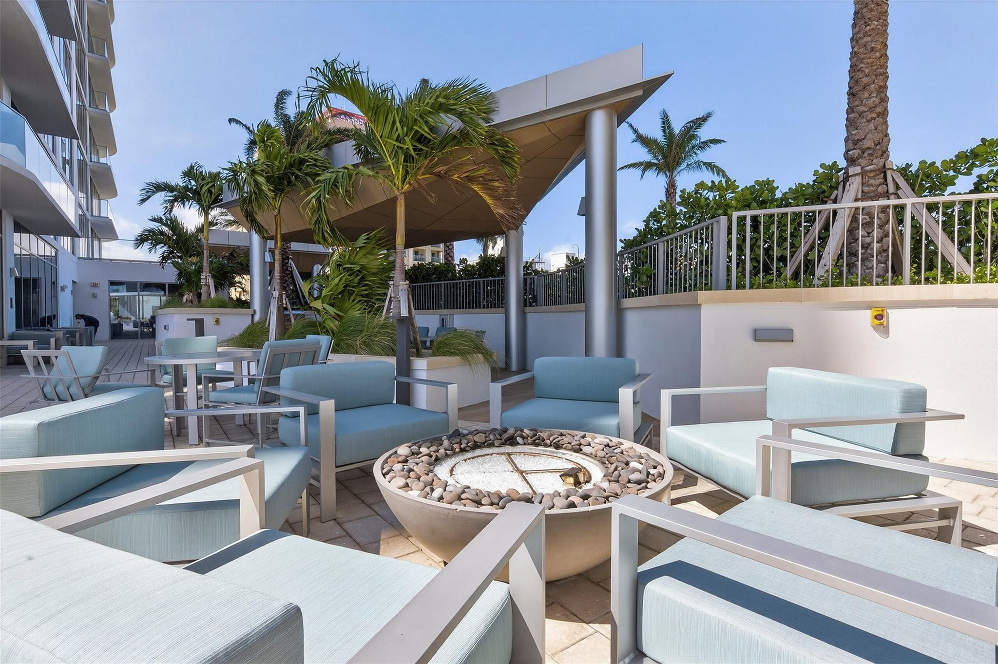 SELENE CONDO - Residential Lease