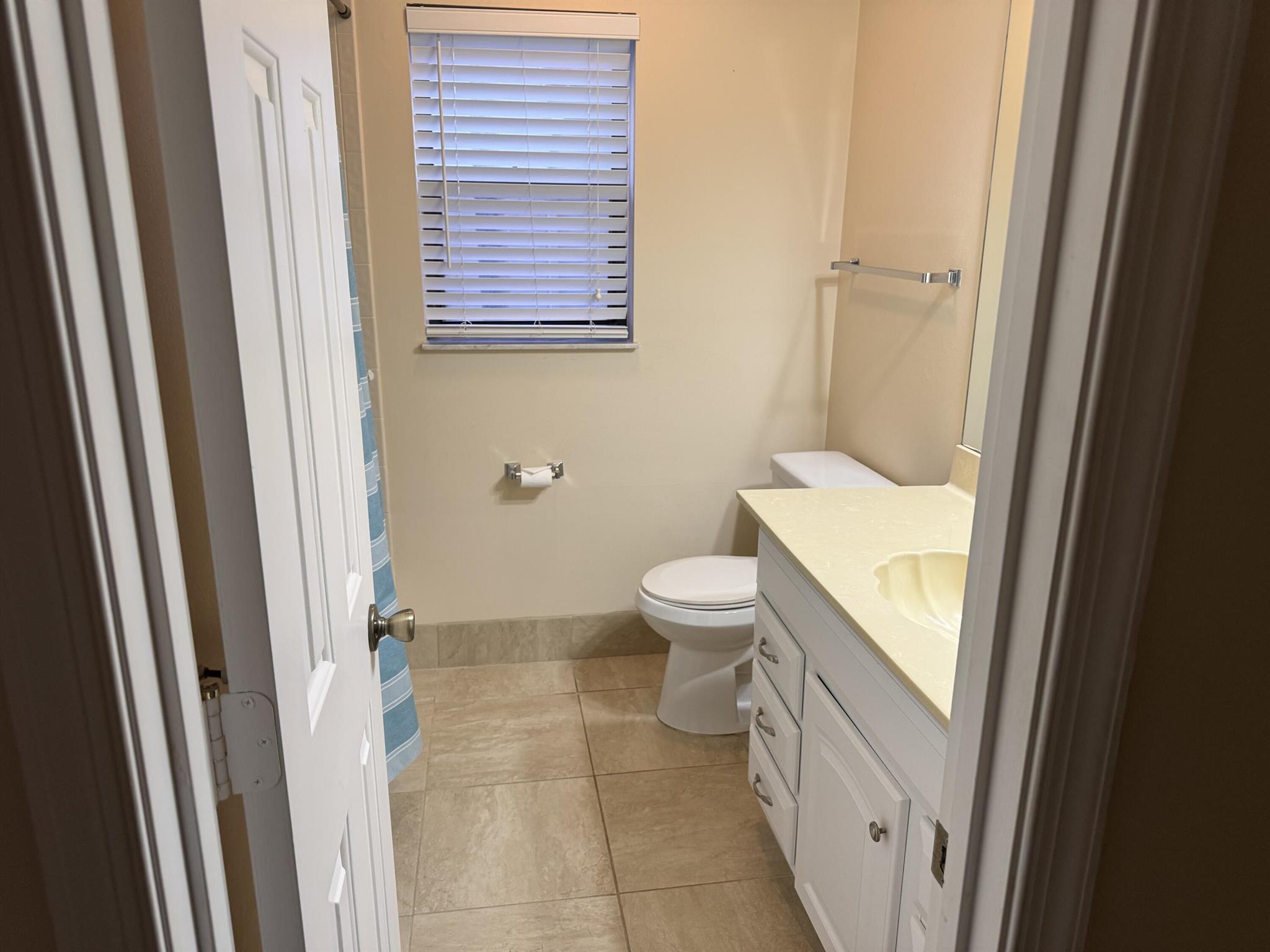STARLING COURT AT MARTIN - Residential Lease