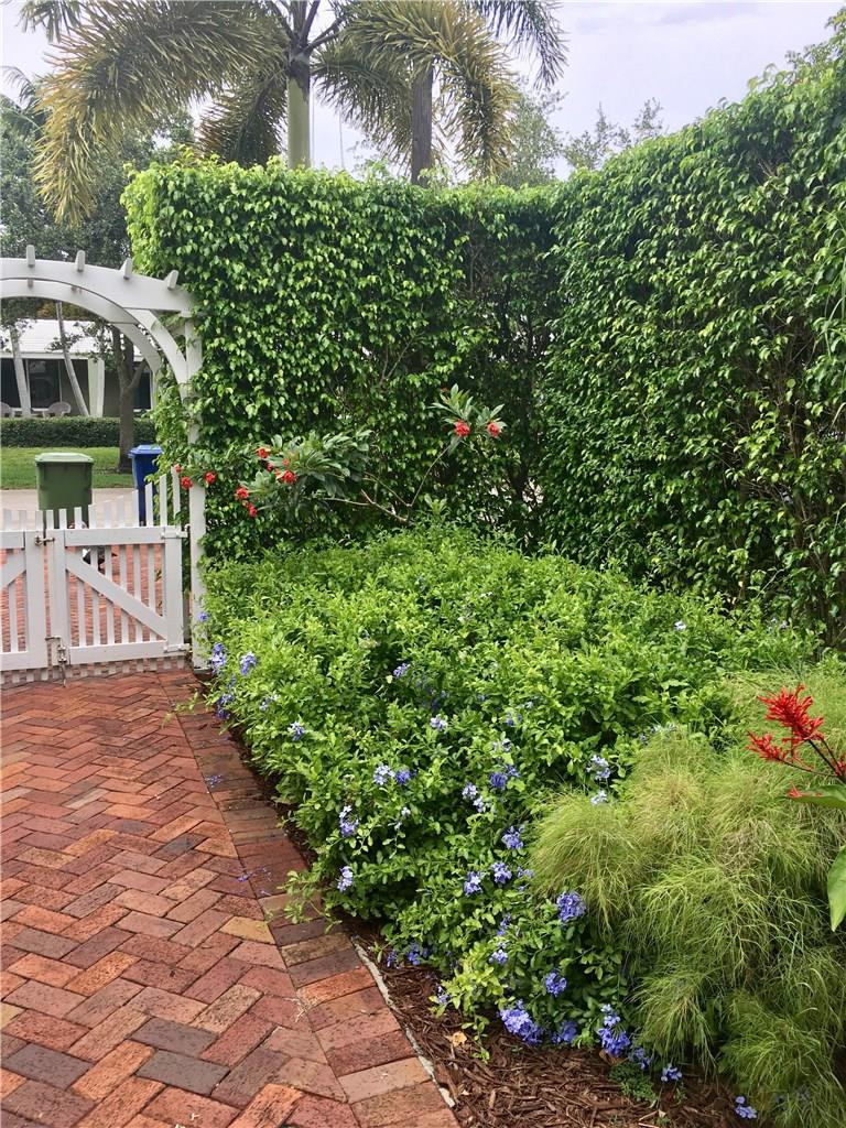 Edgewater Estates 1st Add - Residential Income